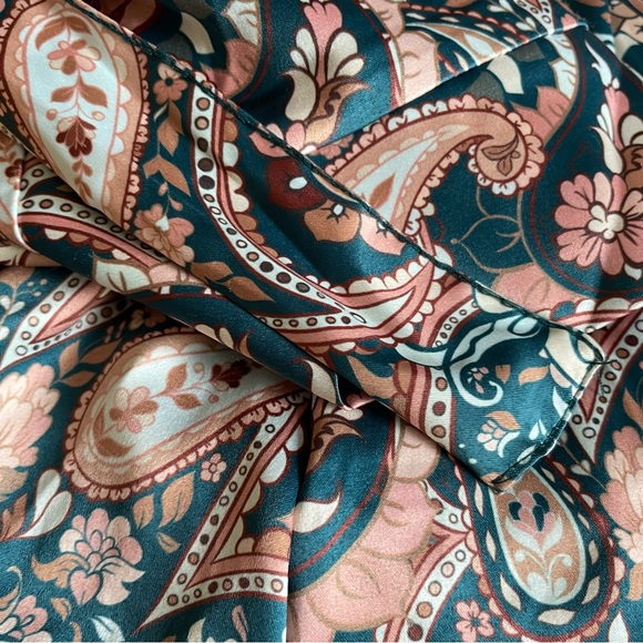 NWT — TAGS ON — SoHo Apparel - Paisley Floral Print Silk Robe Pink Tan Turquoise - Picture 4 of 15